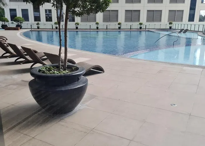 公寓 The Oasis In Knigthsbridge Residence, Makati